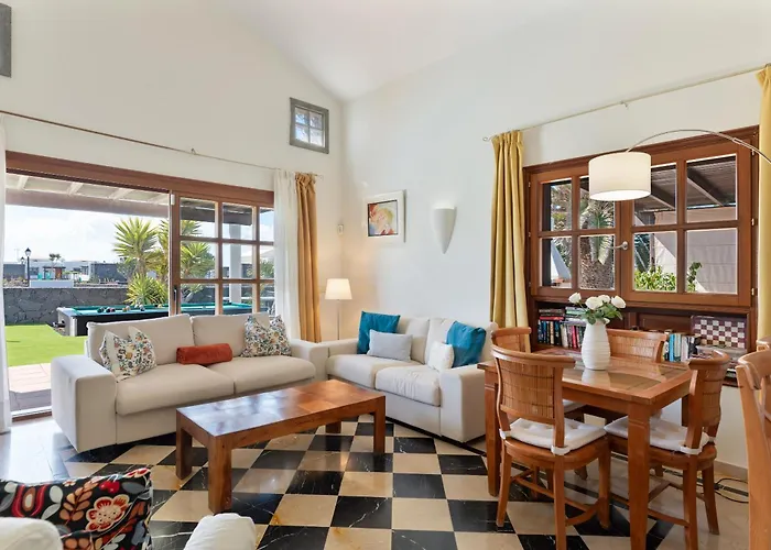 Villa Ambar Cherry